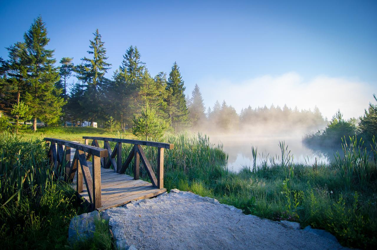 Glamping Lake Bloke Nova Vas  Exterior foto